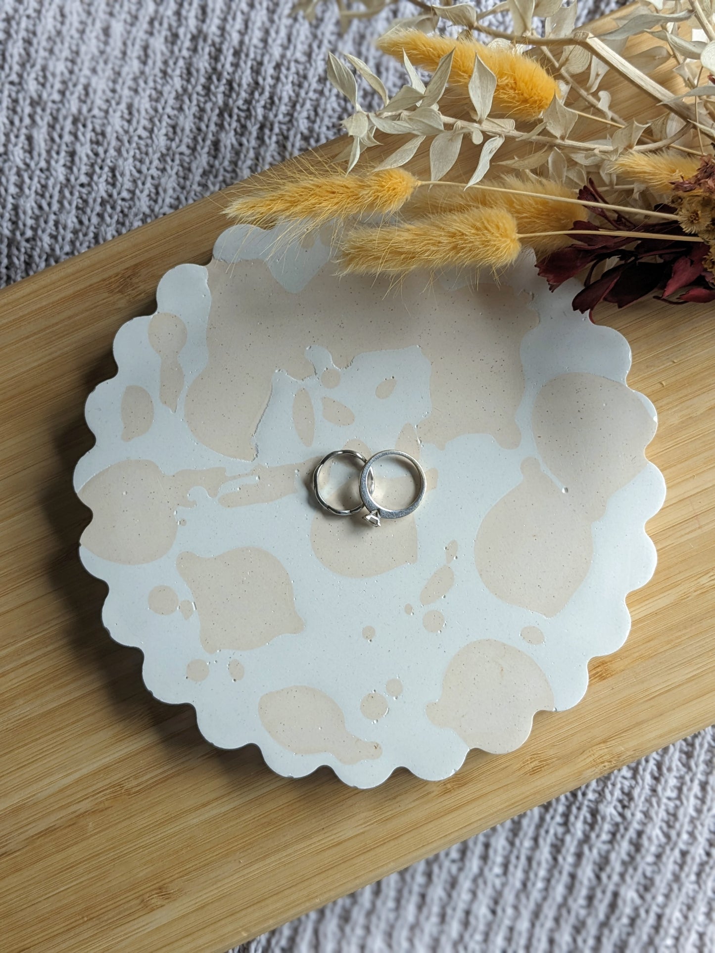 Large Scalloped Tray