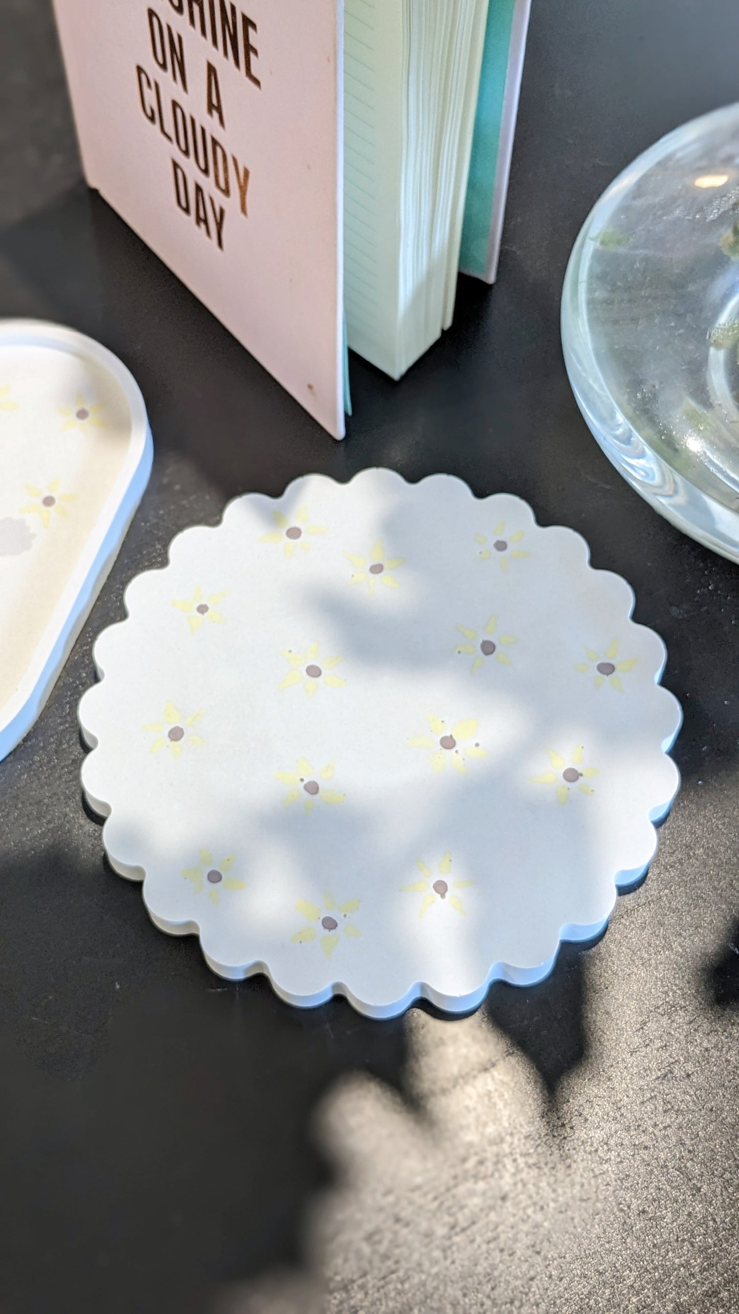 Large Scalloped Tray