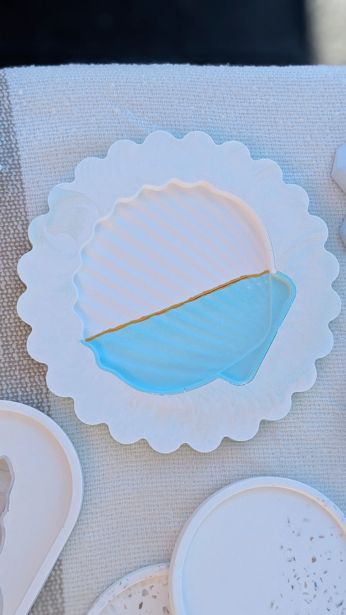 Large Scalloped Tray