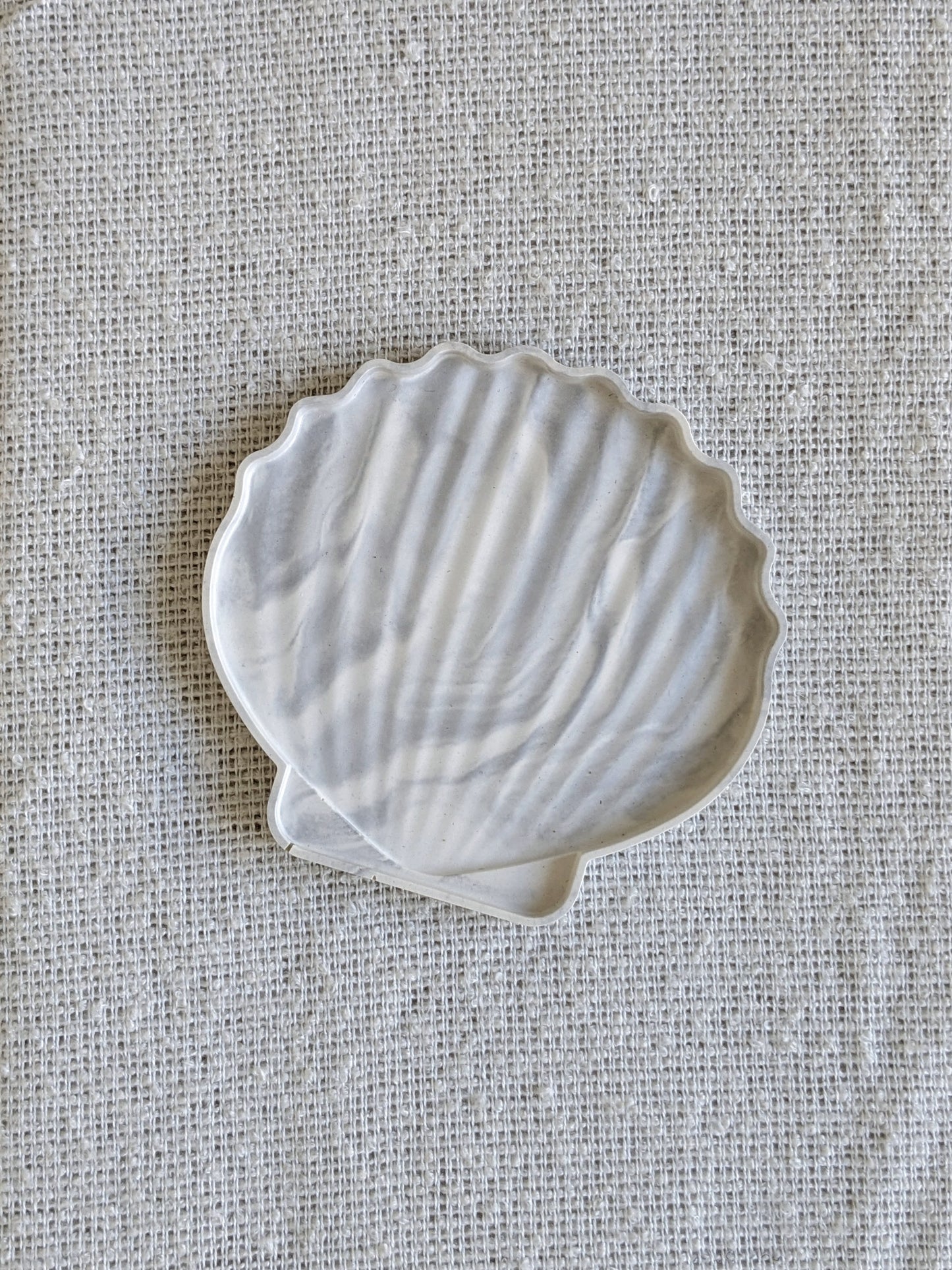 Flat Shell Trinket Tray